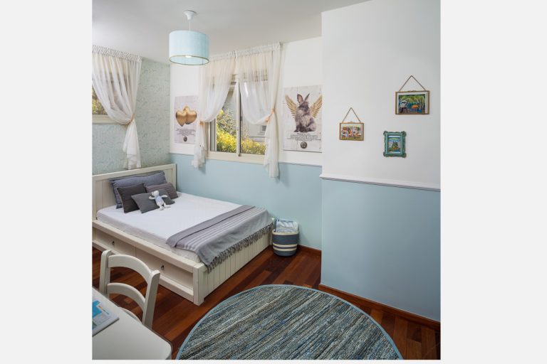 ילדה מוקטן 1