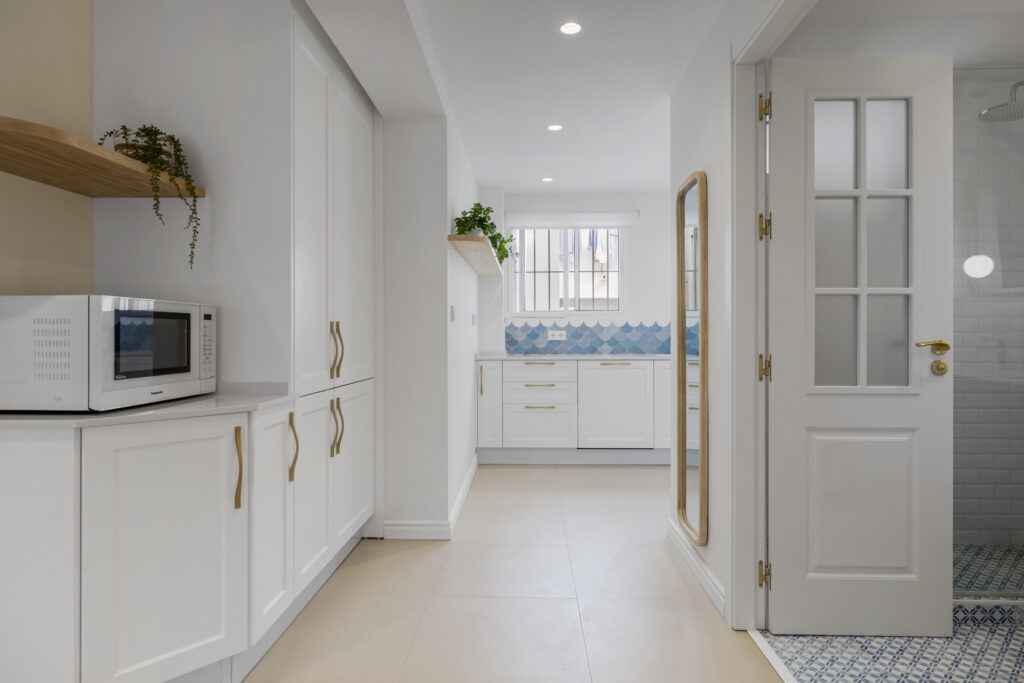 2024.10.26 - Spanish riviera - Calle real 93 - P14