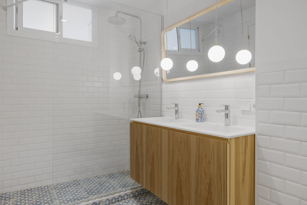 2024.10.26 - Spanish riviera - Calle real 93 - P21