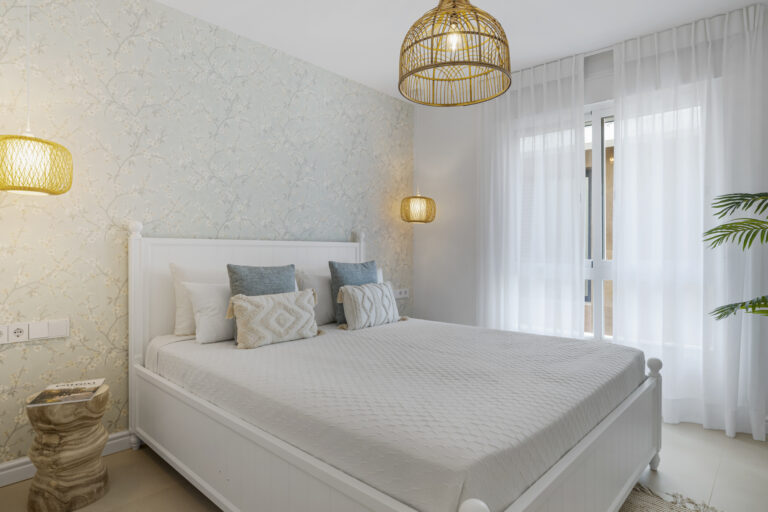 2024.10.26 - Spanish riviera - Calle real 93 - P24