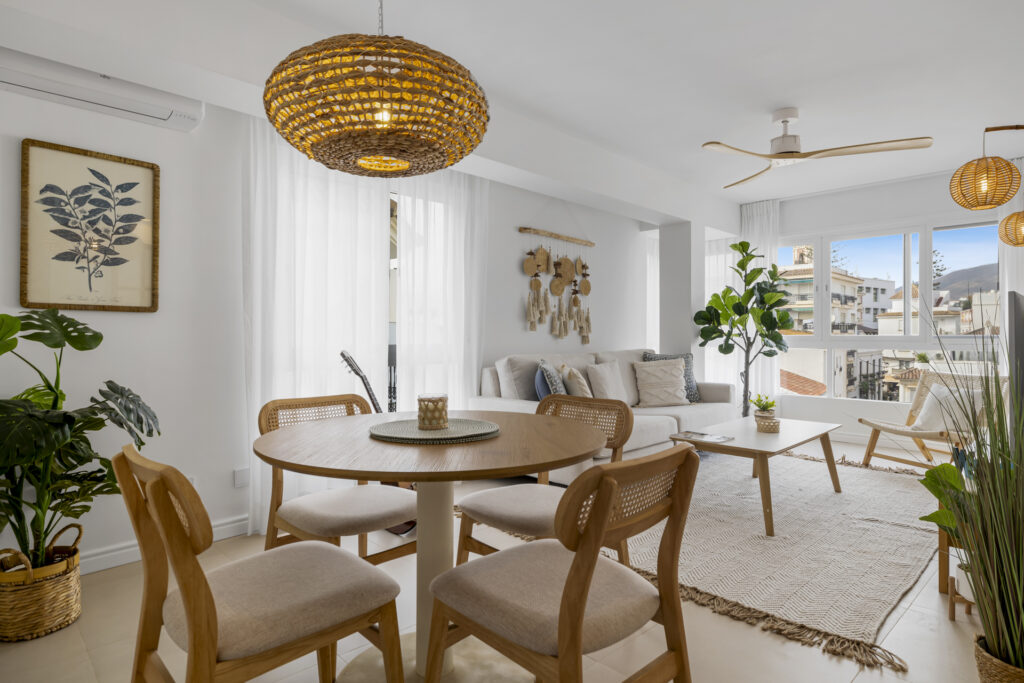 2024.10.26 - Spanish riviera - Calle real 93 - P4